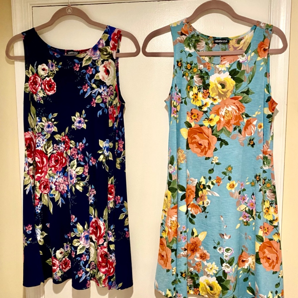 2 Heimish USA Floral Sleeveless  Dresses~ Medium for the price of 1